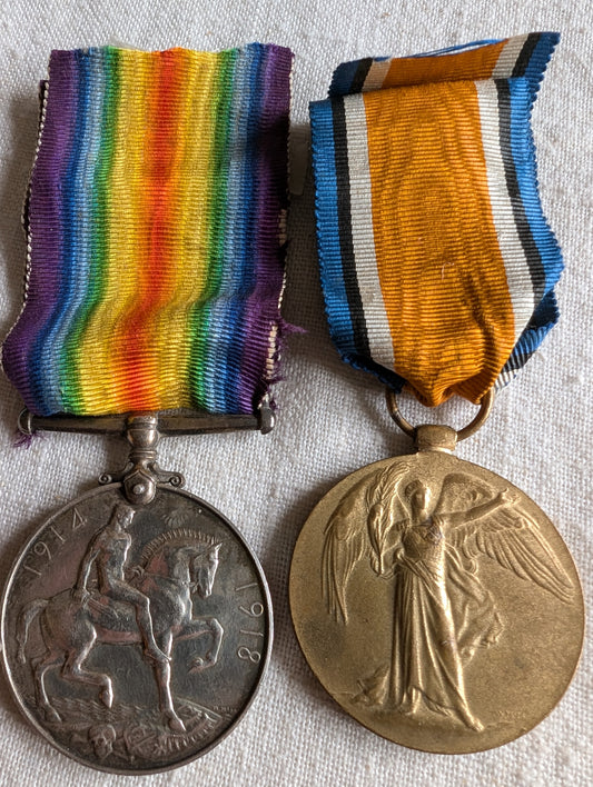 WW1-Medal pair Dvr Perry