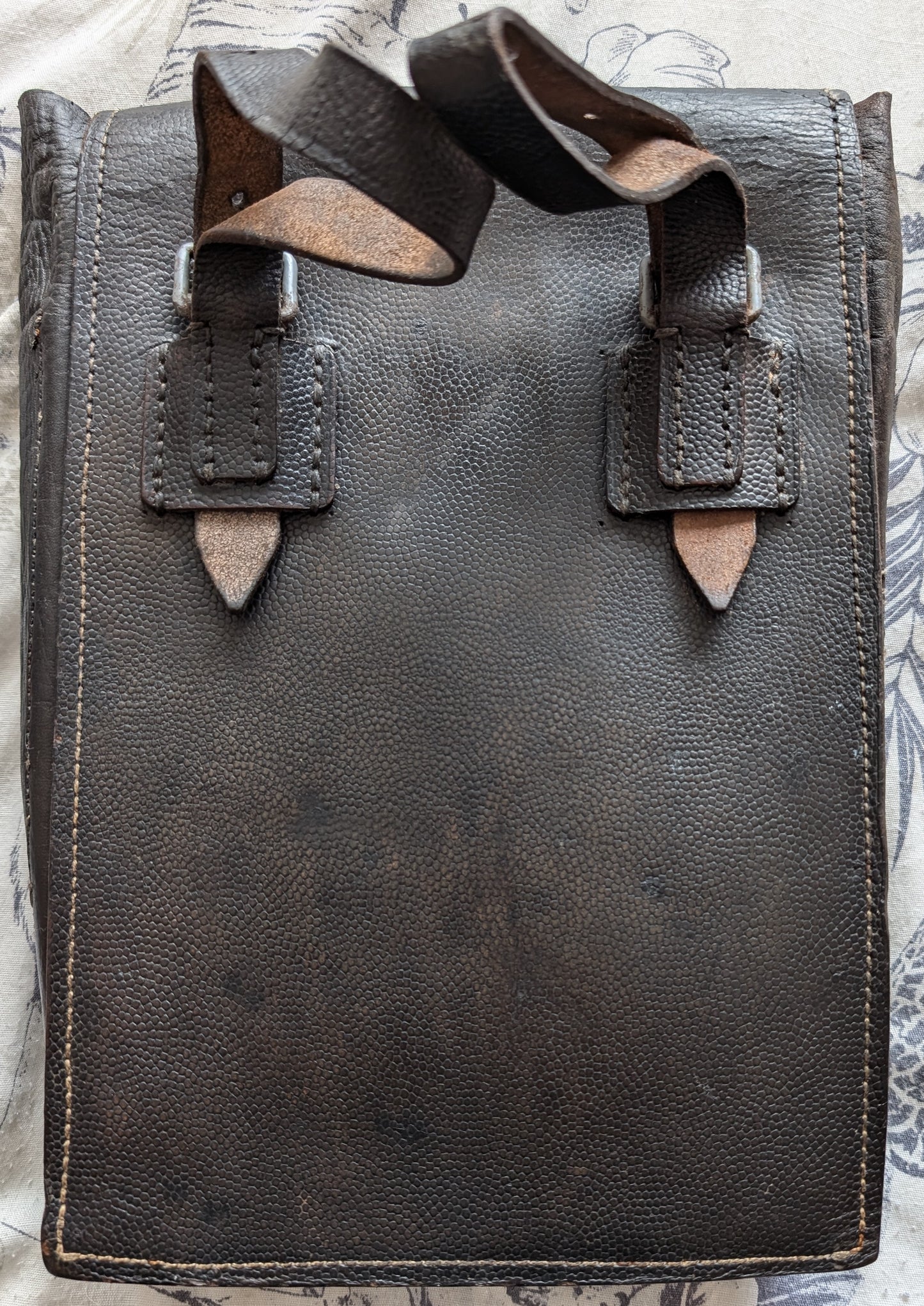 Ww2-German leather map case