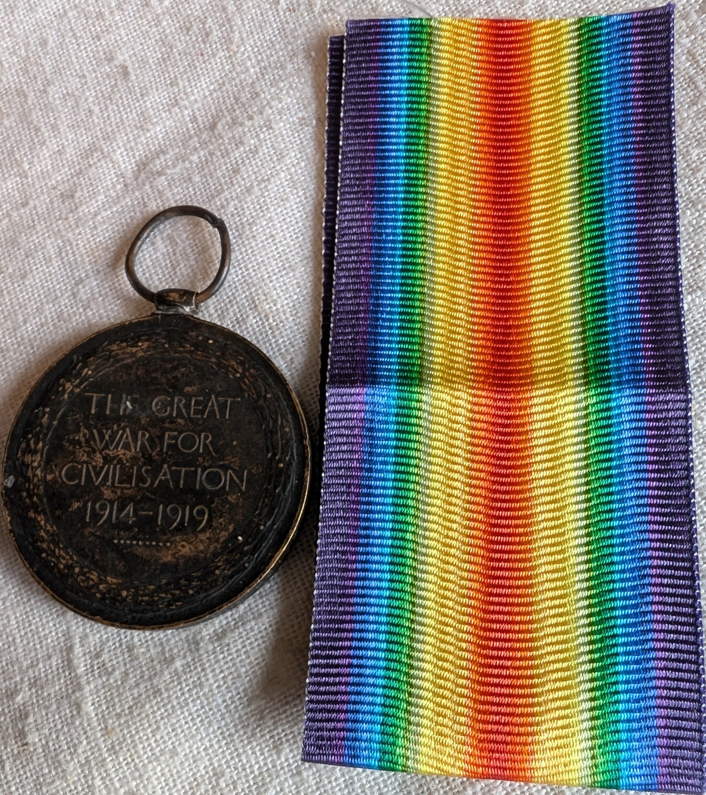 WW1-Victory medal Pte E Leaky R.A.M.C.  R.G.A.