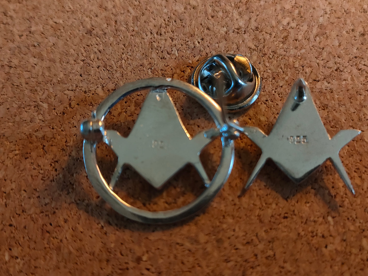 Silver hallmarked Masonic Medals, brooches penny token memorabilia collection