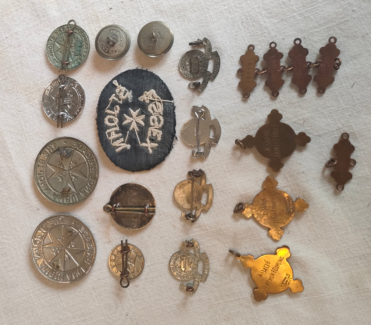 St John Ambulance Brigade badge & medal collection