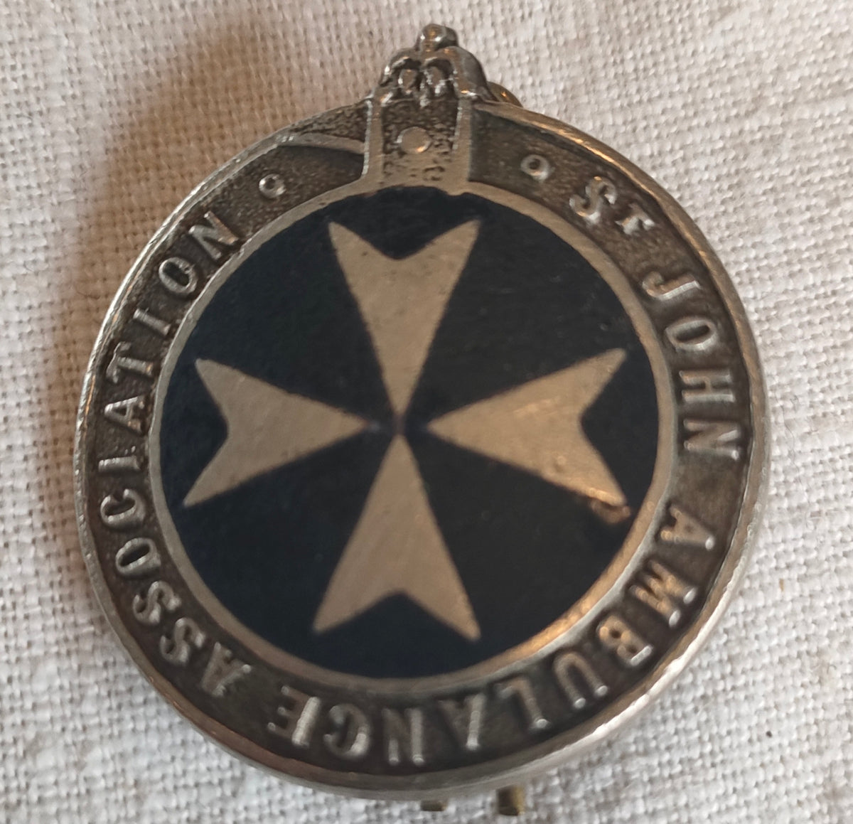 St John Ambulance Brigade badge & medal collection