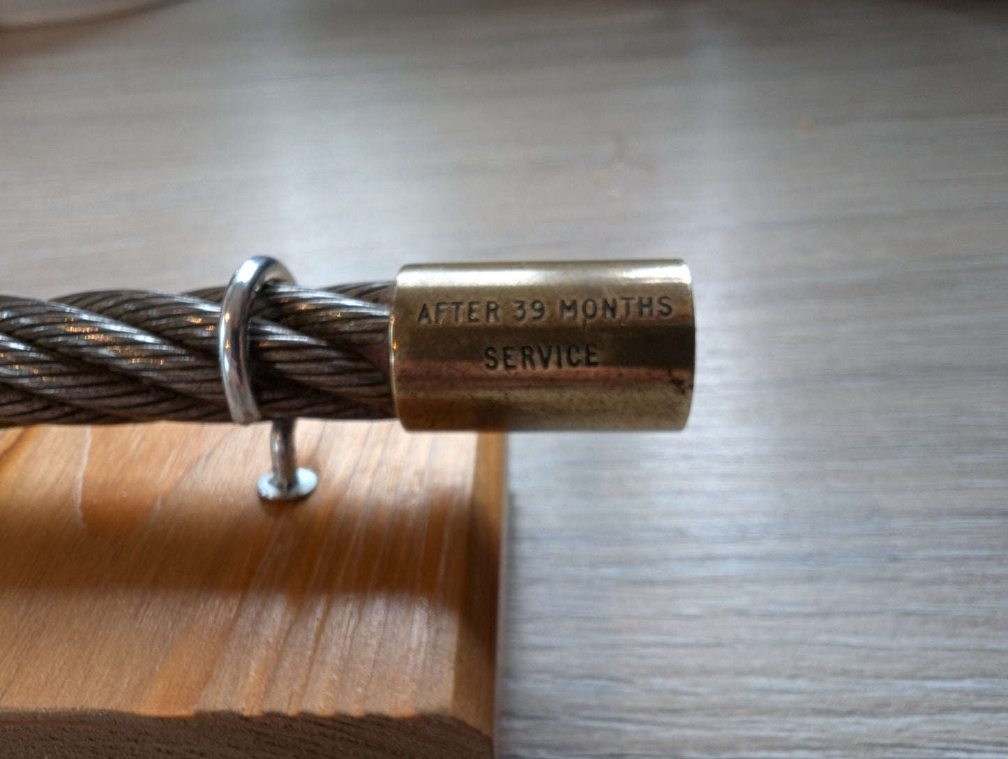 Midland Bank London, Antique HuPresentation piece for 39 months service. Desk accessories