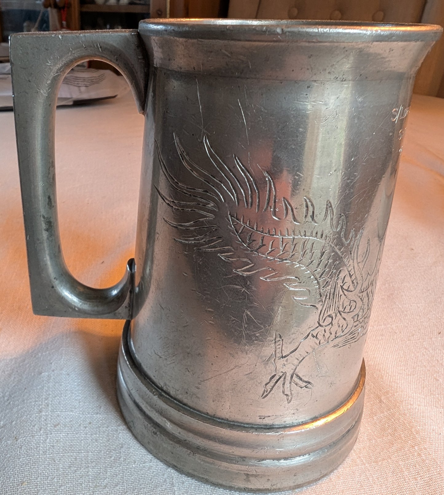 Pewter tankard with Oriental Dragon design made by Kut Hing, inscription SLdr William Frederick (Bill) Hoffmann RAF A Gallant Effort