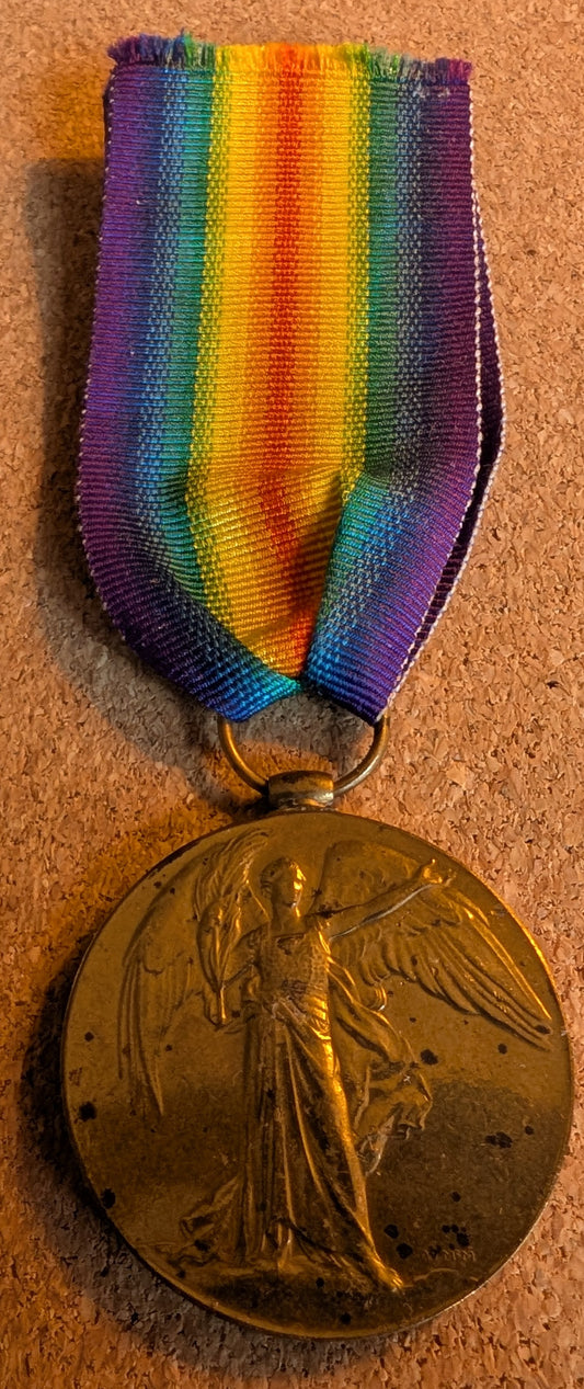 WW1-Victory. Medal Pte William P. Rossiter G-13444 Royal Fus