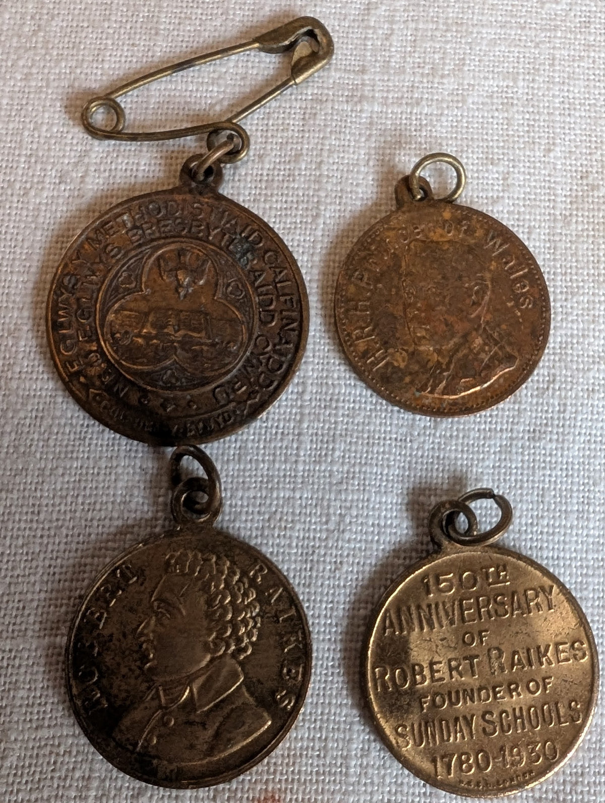 Vintage social history Collectable memorable Medals, pendants & brooches, fobs
