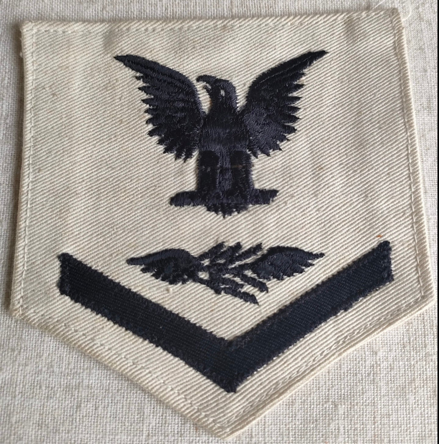 WW2-United States Navy & Army Military insignia