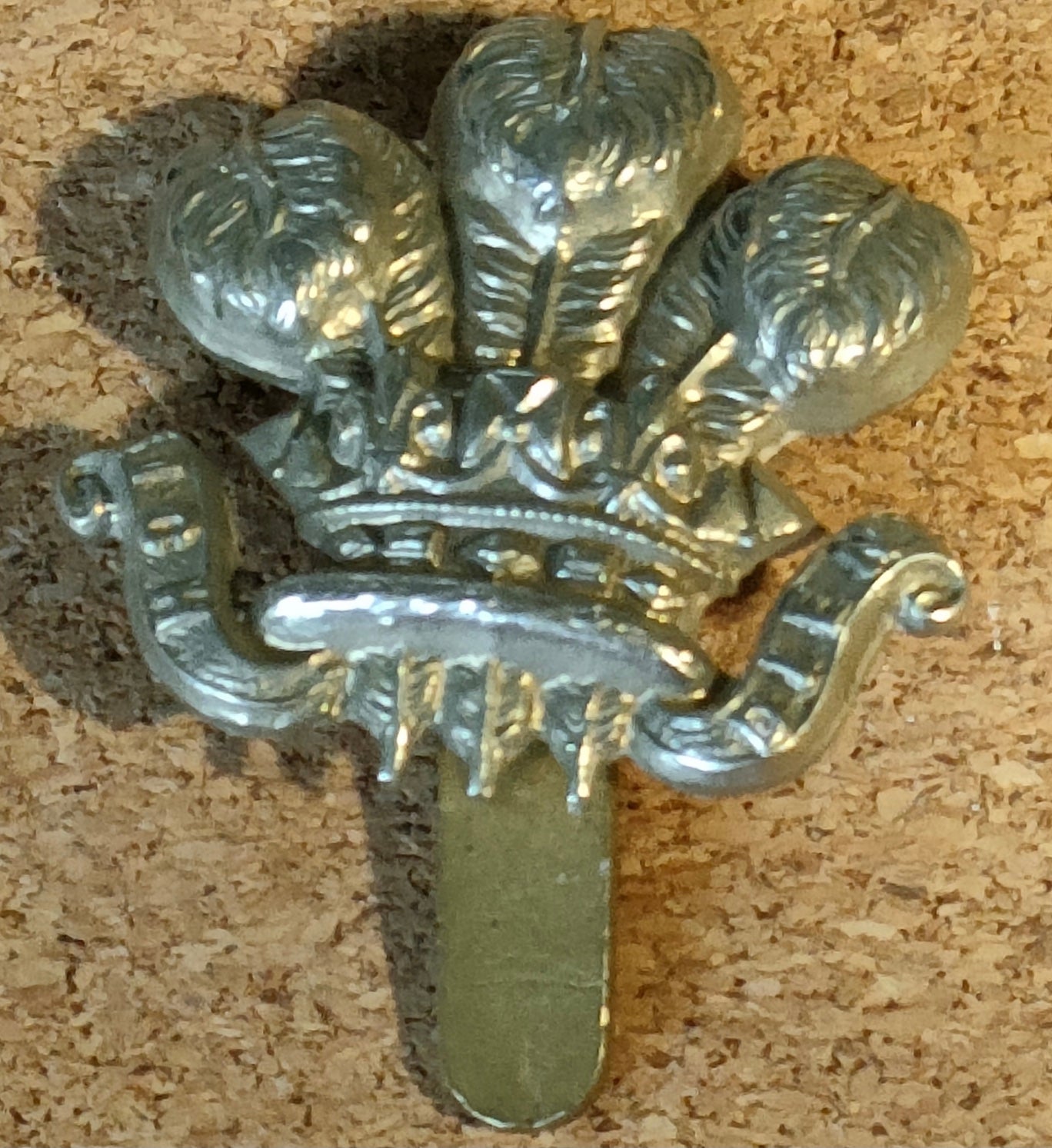 WW1-Battalion London Regiment Civil Service Rifles Cap badges