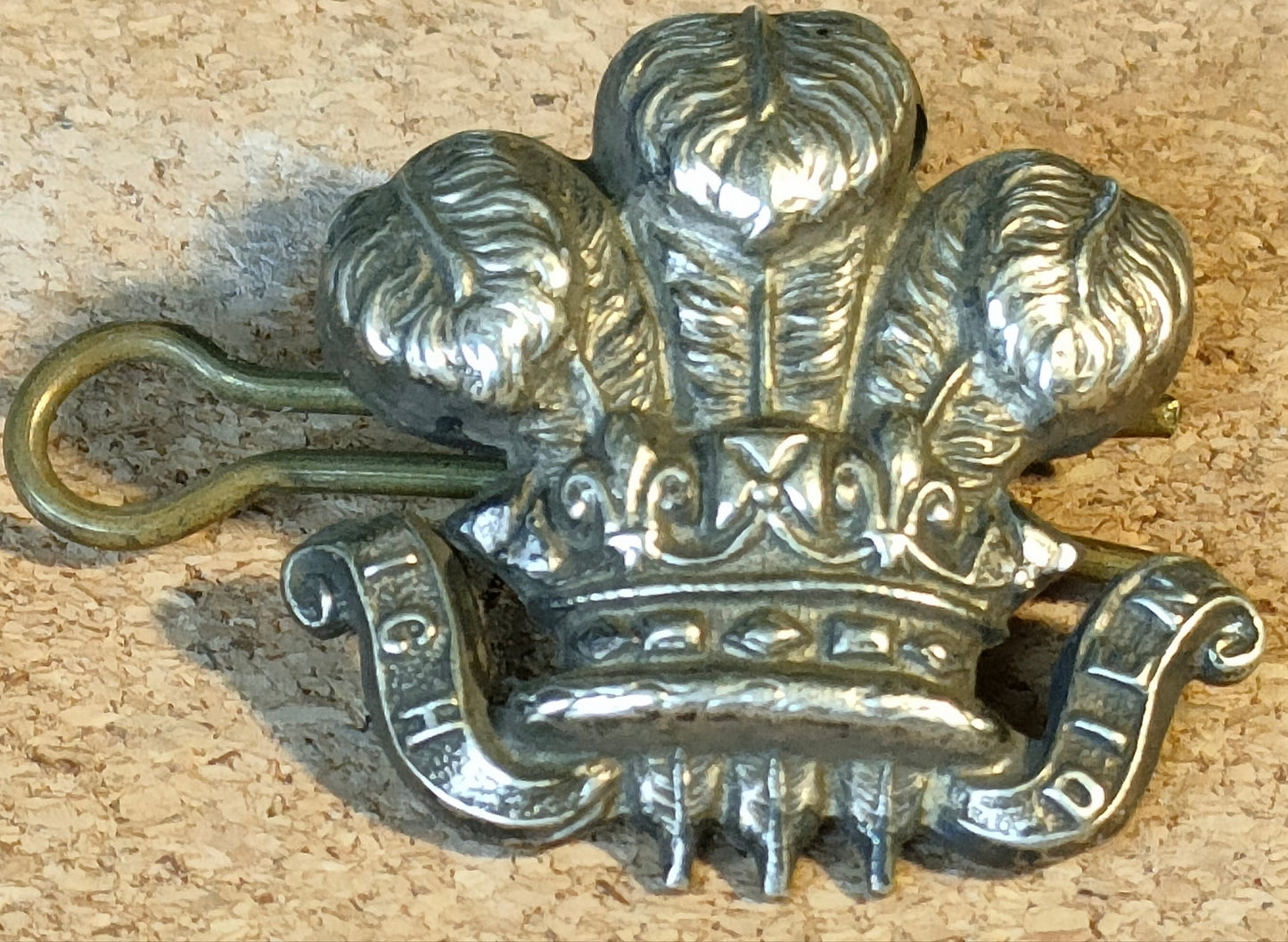 WW1-Battalion London Regiment Civil Service Rifles Cap badges