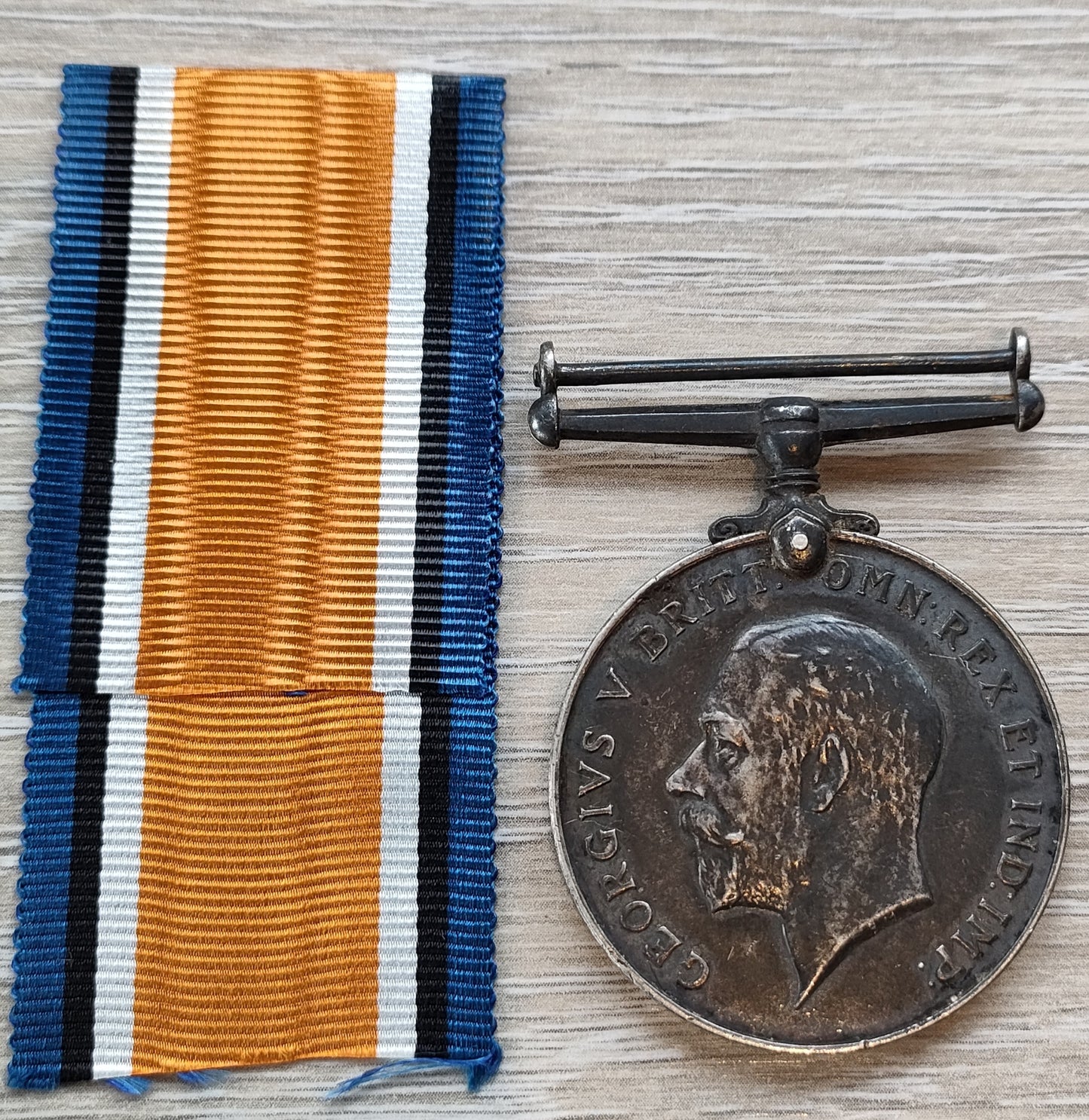 WW1-WAR MEDAL PTE J W WHITTLE